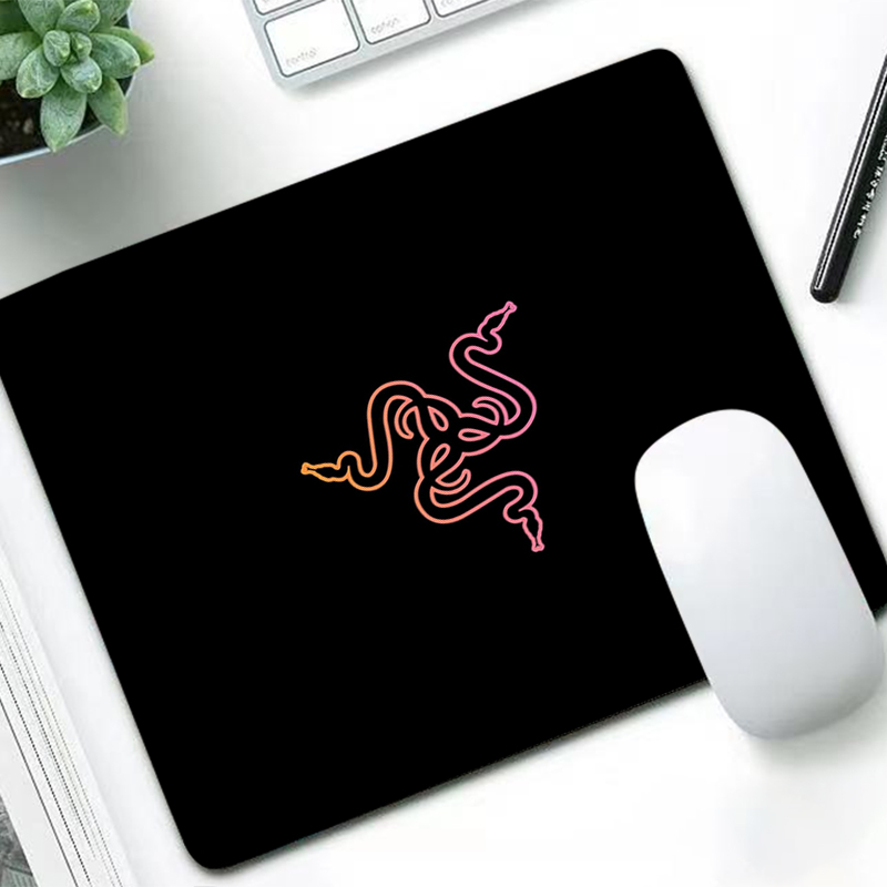 Pc Gaming Aesthetic - Razer Luxe Muismat Anime Gamer Bureaumat